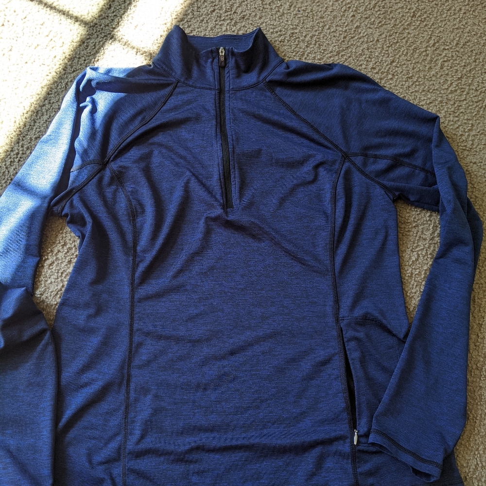 Large Active Blue and black long sleeve Tek Gear
